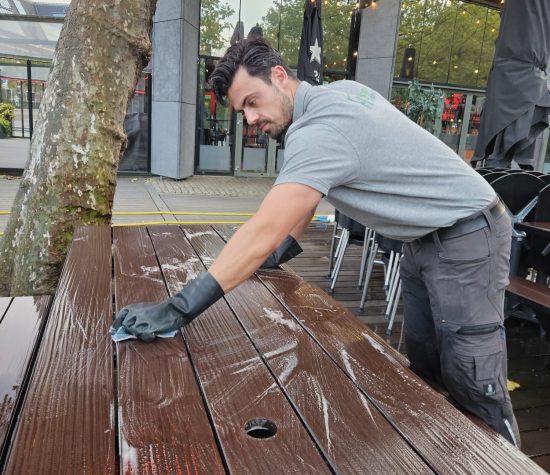 Schoonmaakbedrijf Hippe Reiniging B.V.