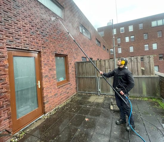 Gevel laten reinigen - Hippe Reiniging